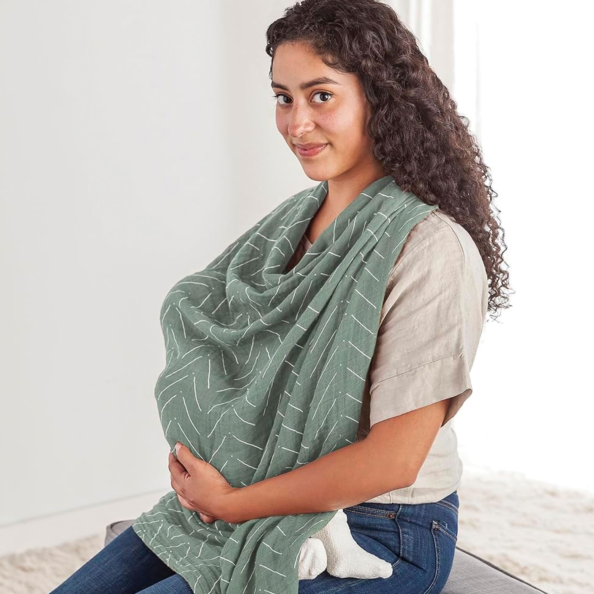Itzy Ritzy Multitasking Breastfeeding Boss – Sage Mudcloth
